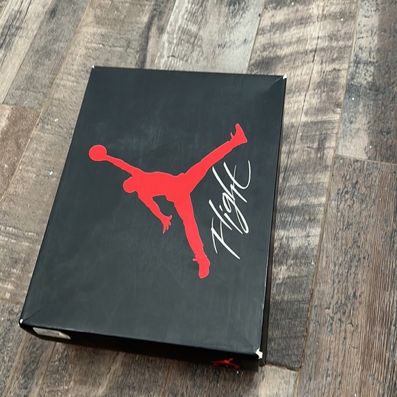 Jordan 4 alternate motorsports - Picture 8 of 9